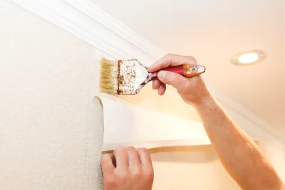 Pose de papier peint à Limay — revêtements muraux et toiles de verre